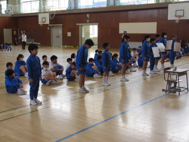 ５年生出し物「楽しい学校生活のために」